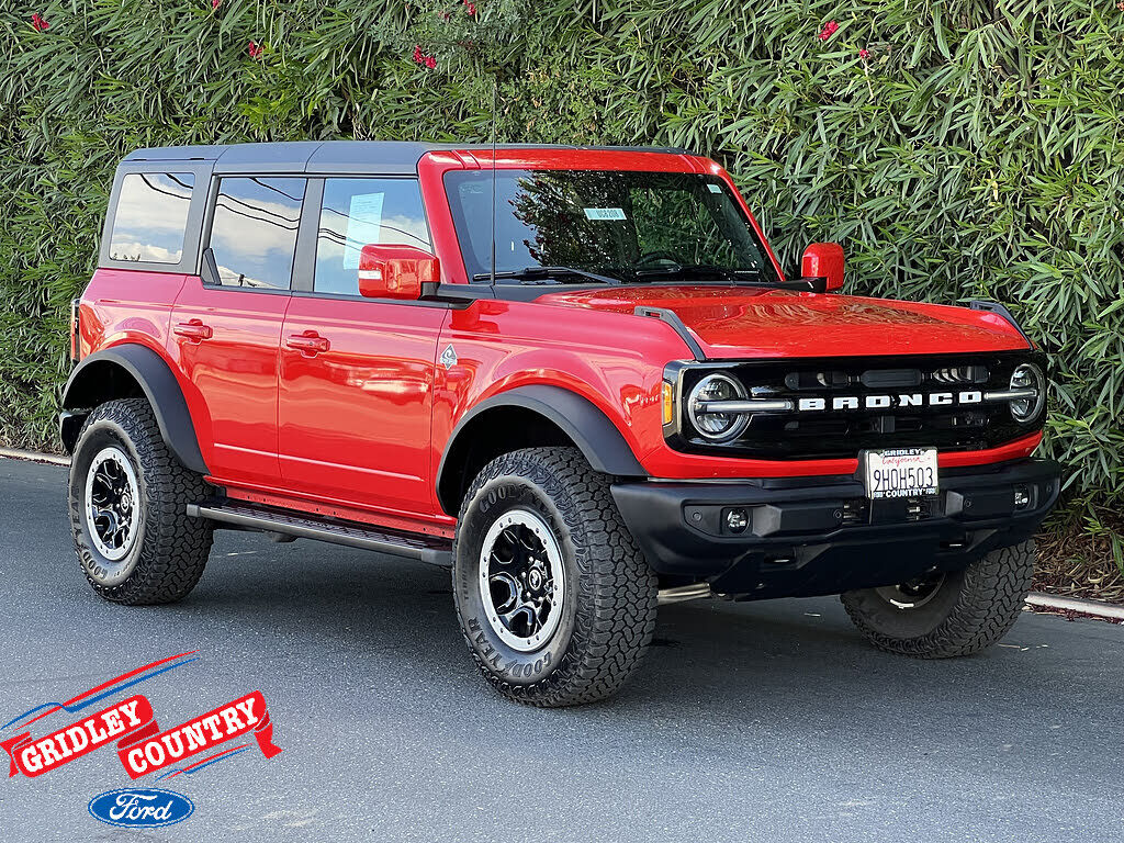 2023 FORD Bronco