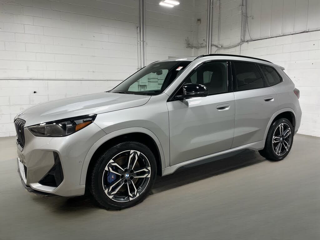 2025 BMW X1