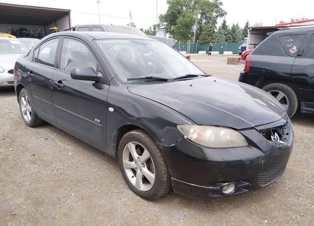 2005 MAZDA Mazda3