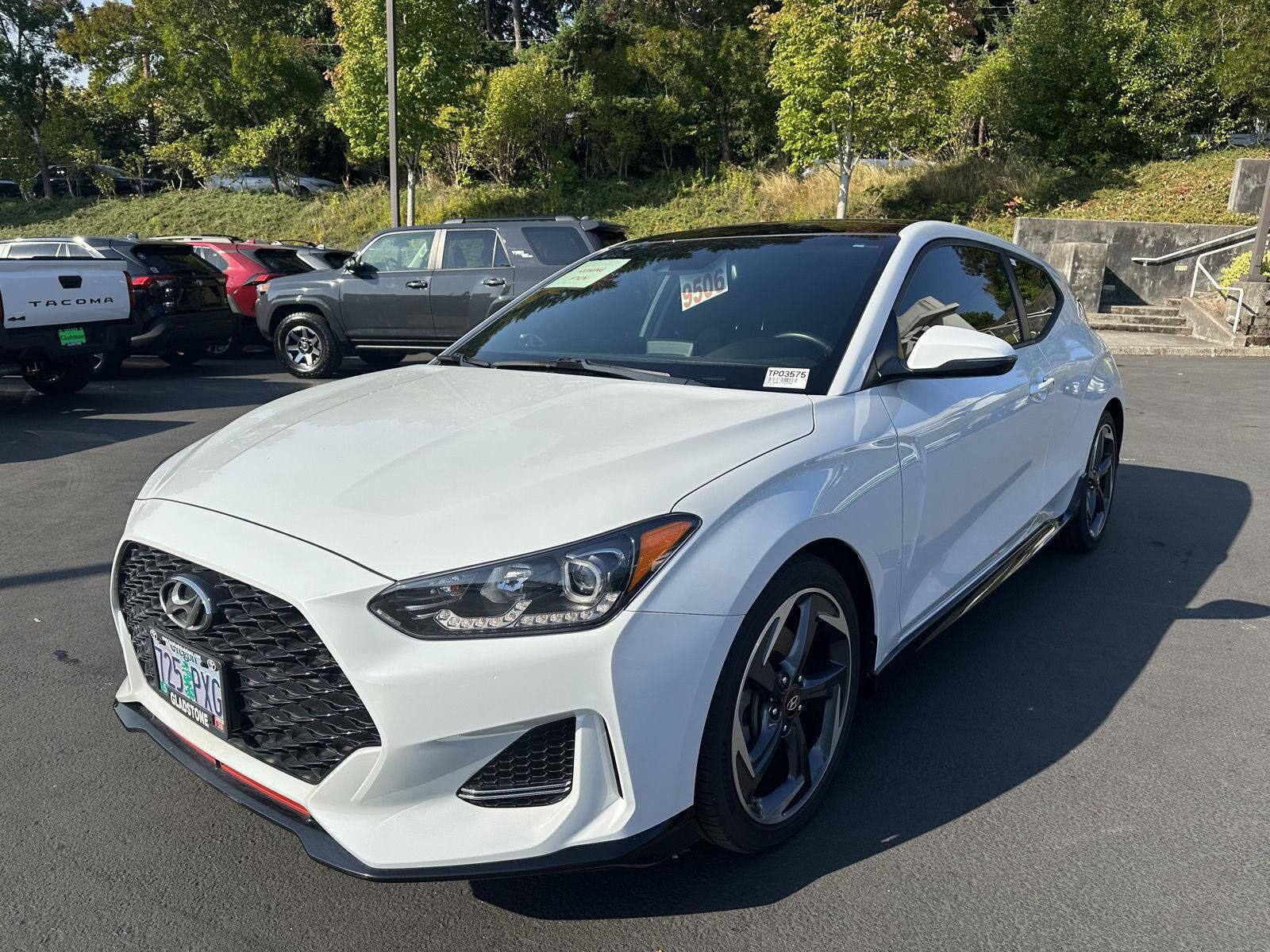 2020 HYUNDAI Veloster