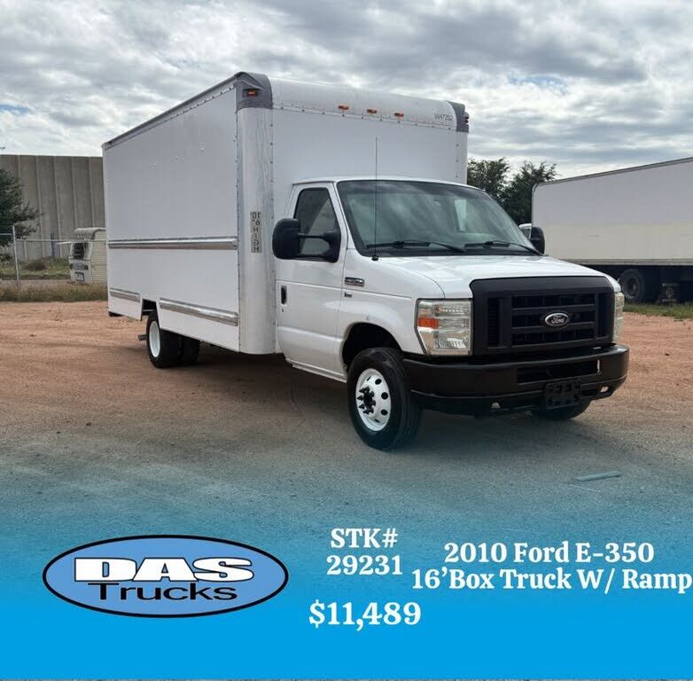 2010 FORD E-350