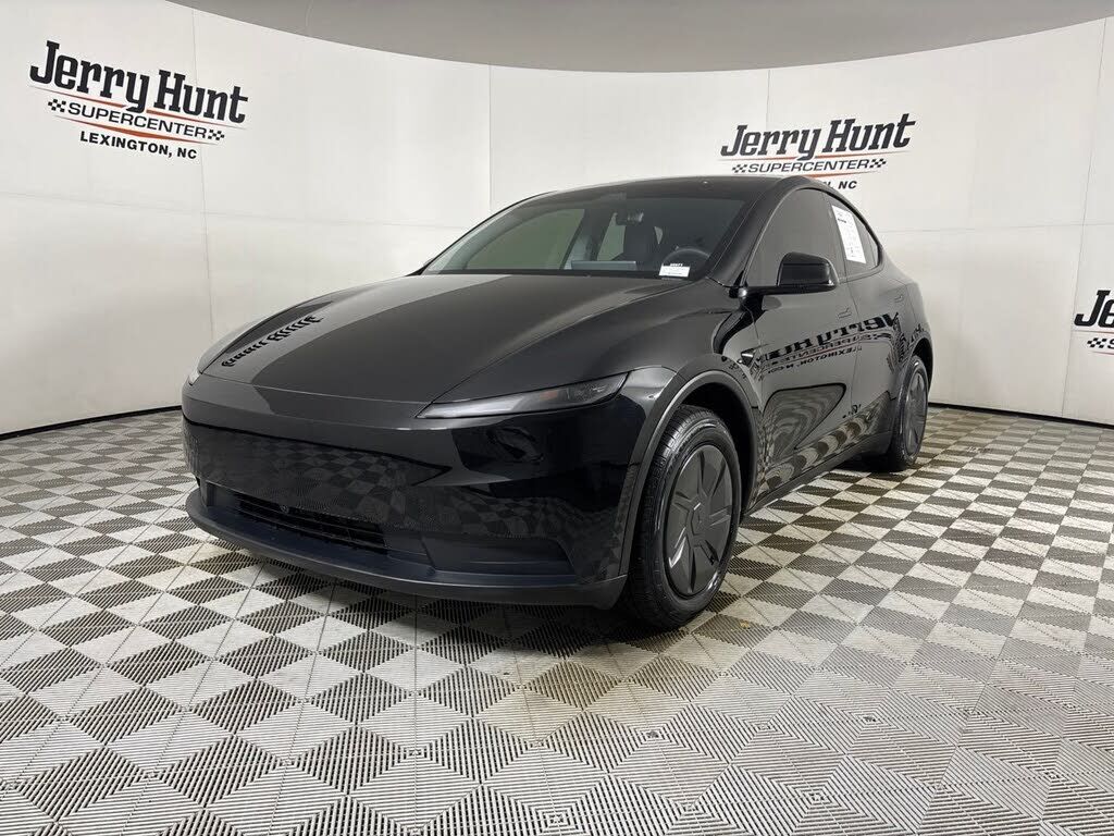 2026 TESLA Model Y
