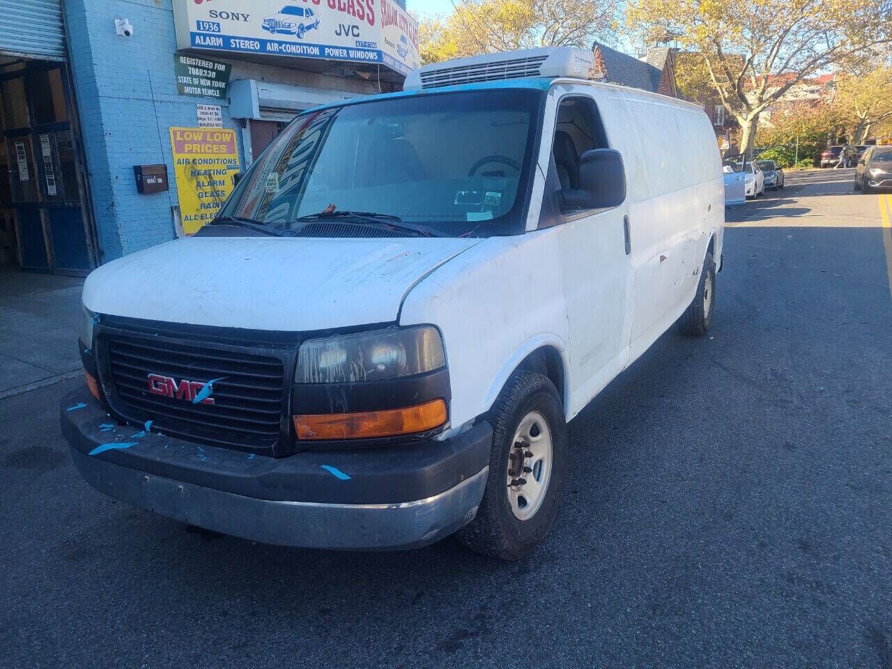 2005 GMC Savana
