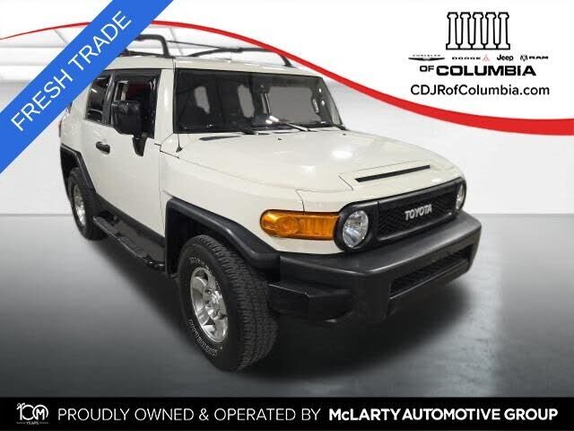 2010 TOYOTA FJ Cruiser