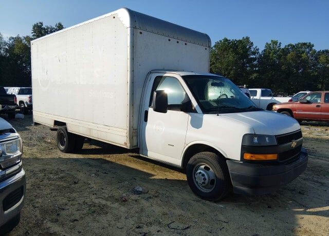 2020 CHEVROLET Express