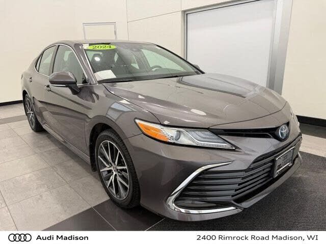 2024 TOYOTA Camry