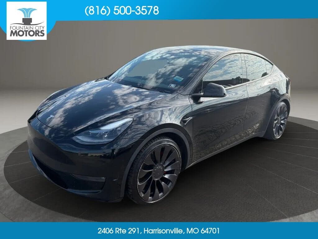 2023 TESLA Model Y
