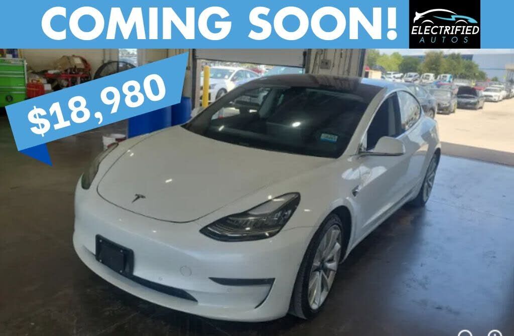 2019 TESLA Model 3