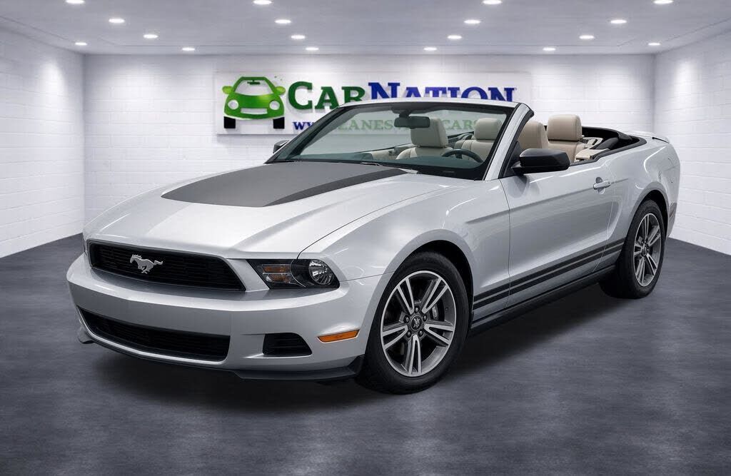 2011 FORD Mustang