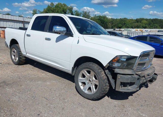 2012 DODGE Ram