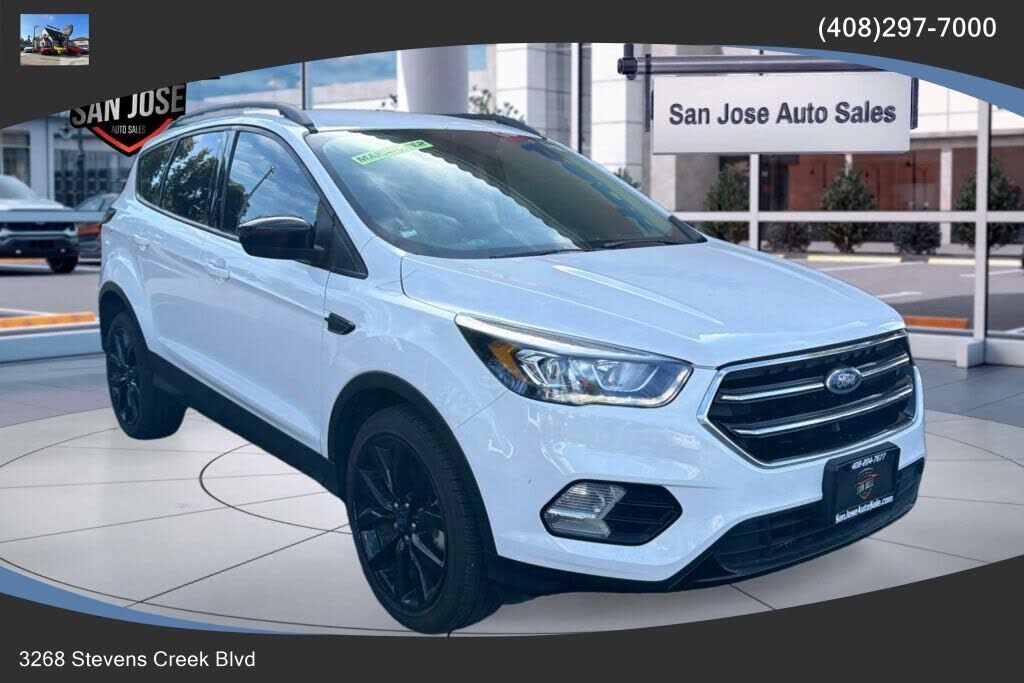 2018 FORD Escape