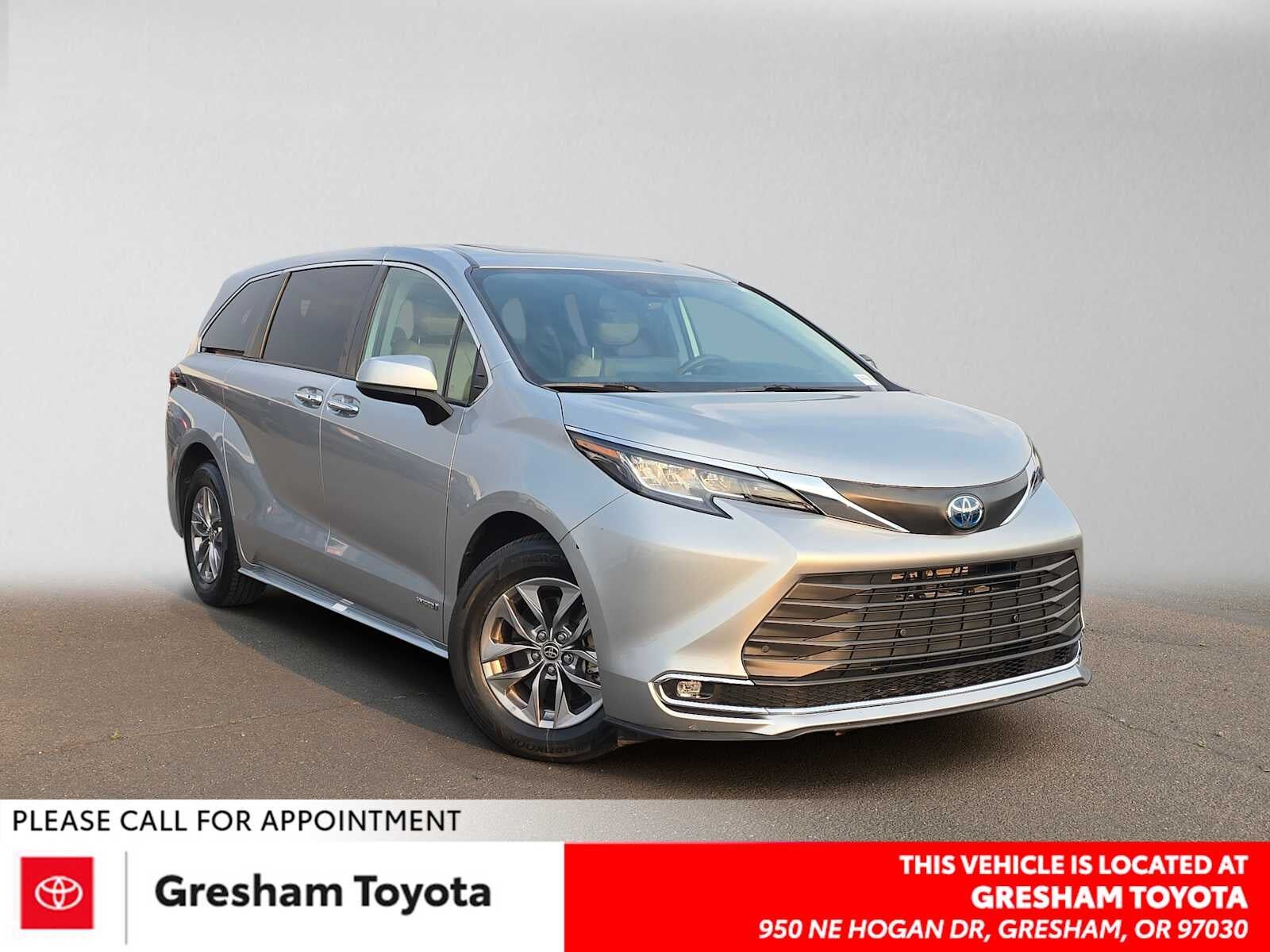 2021 TOYOTA Sienna