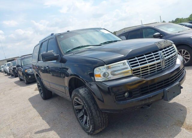 2013 LINCOLN Navigator