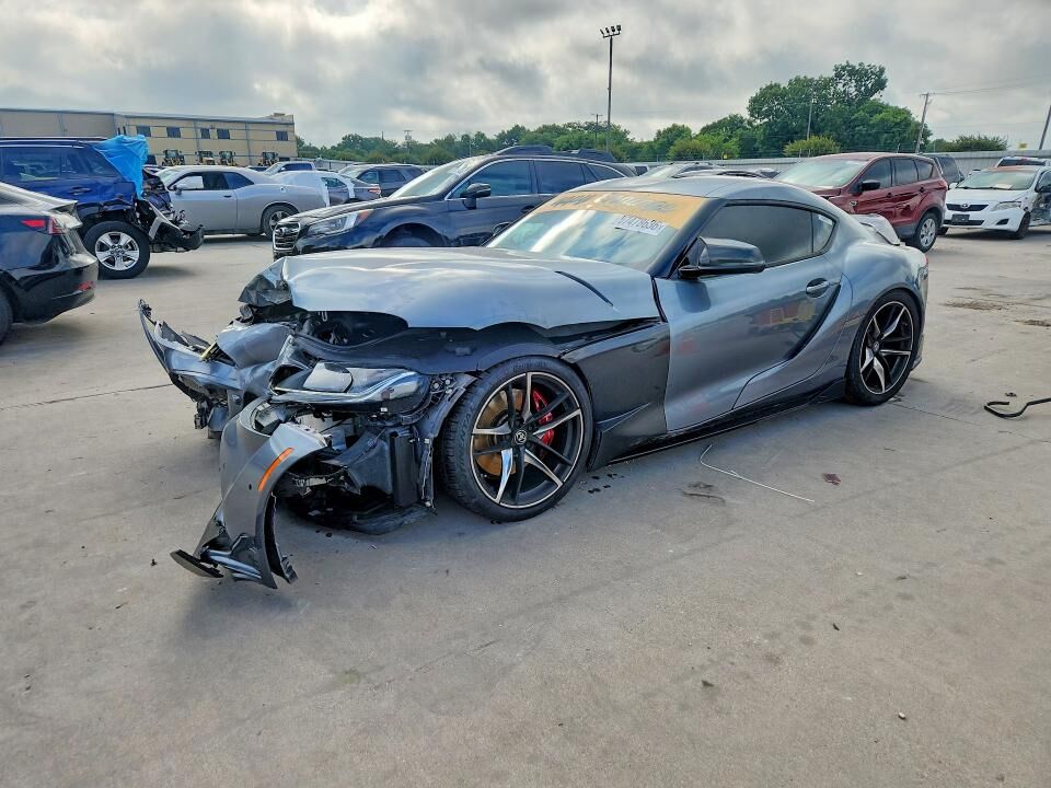 2022 TOYOTA Supra
