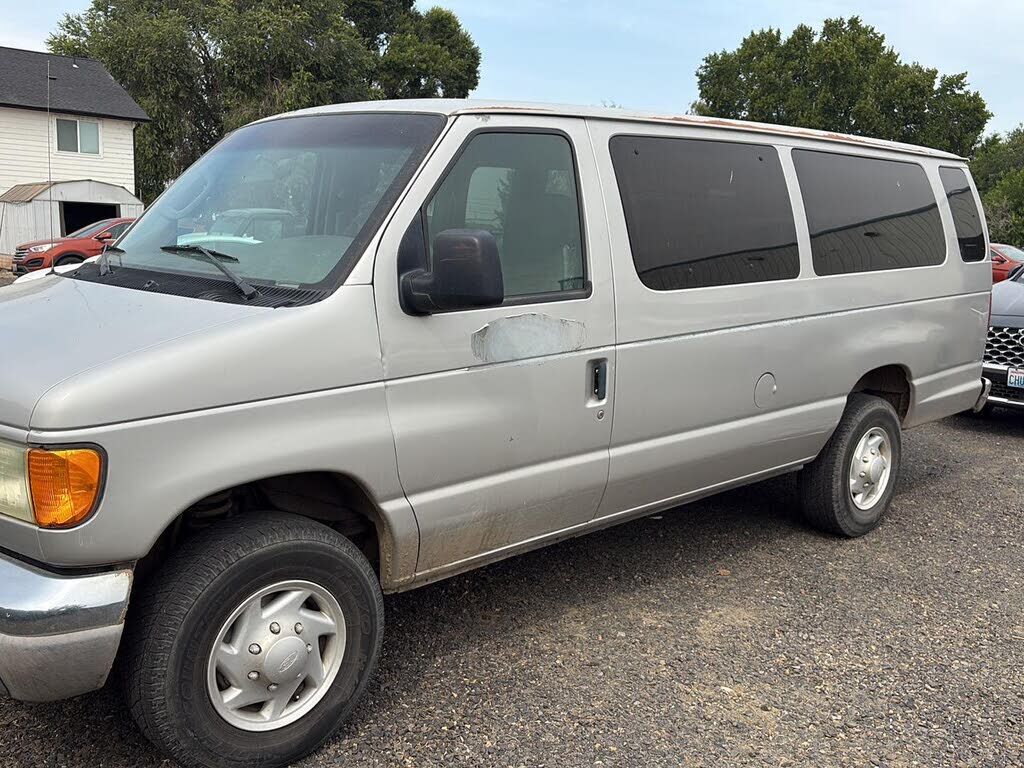 2003 FORD E-350