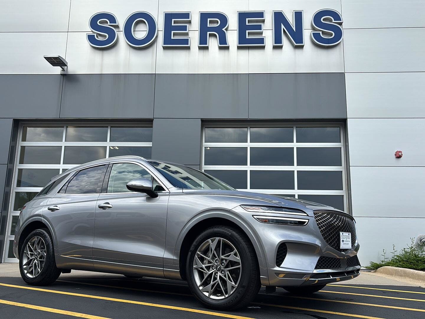 2025 GENESIS GV70