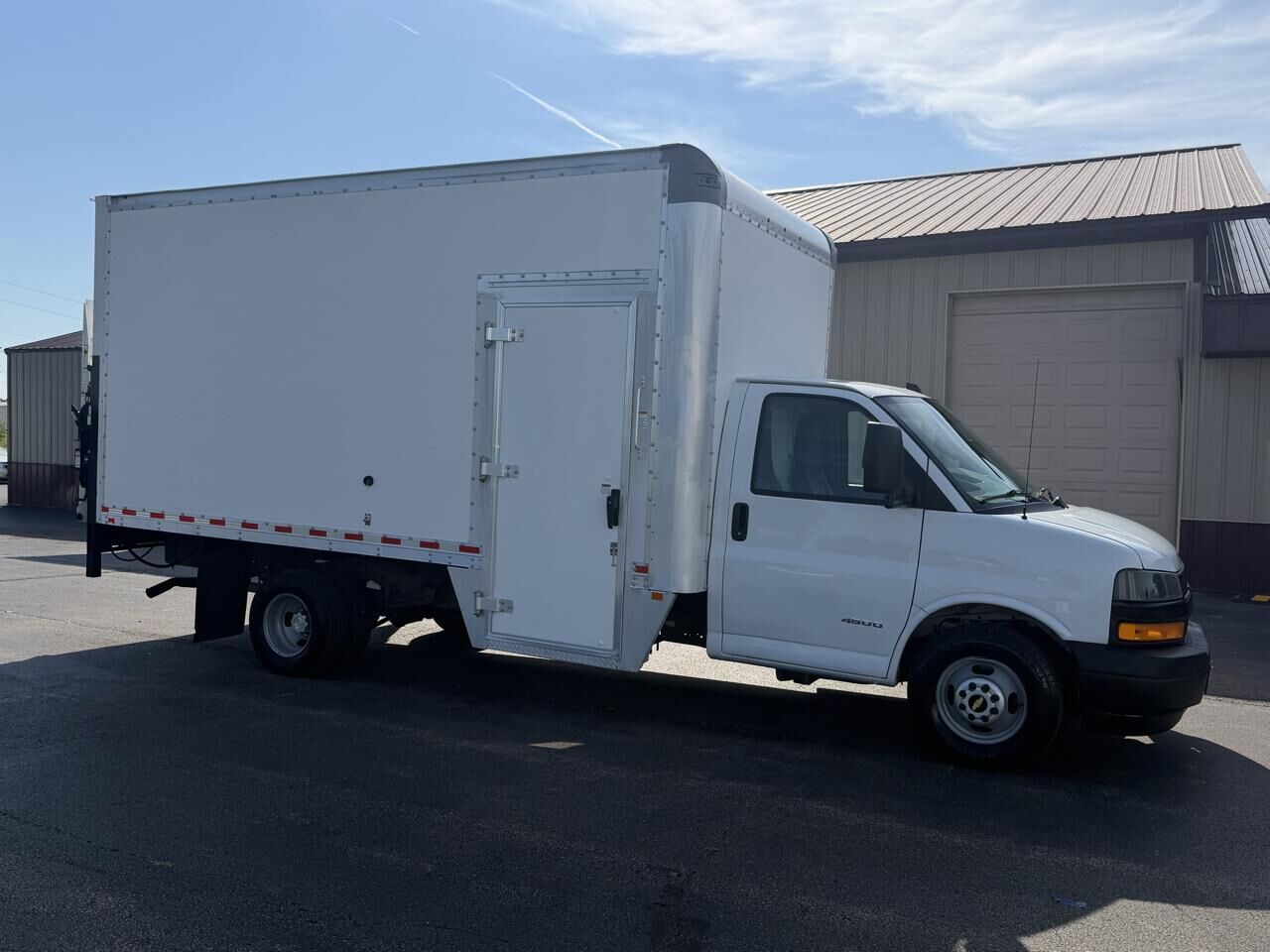 2021 CHEVROLET Express
