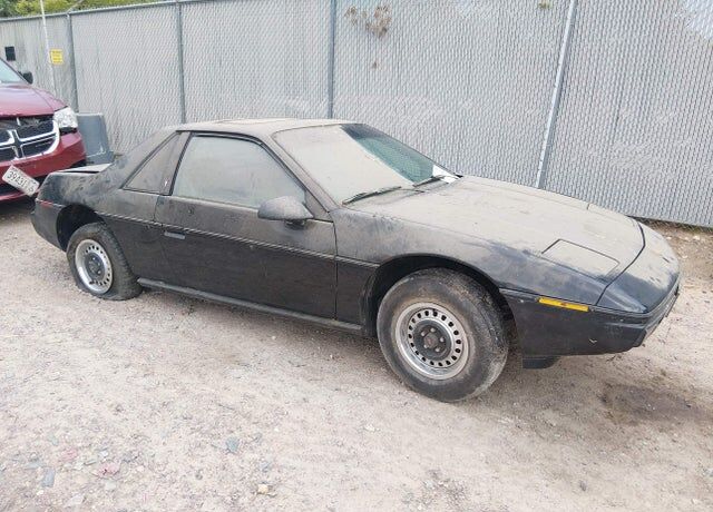 1984 PONTIAC Fiero