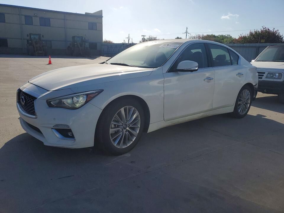 2021 INFINITI Q50