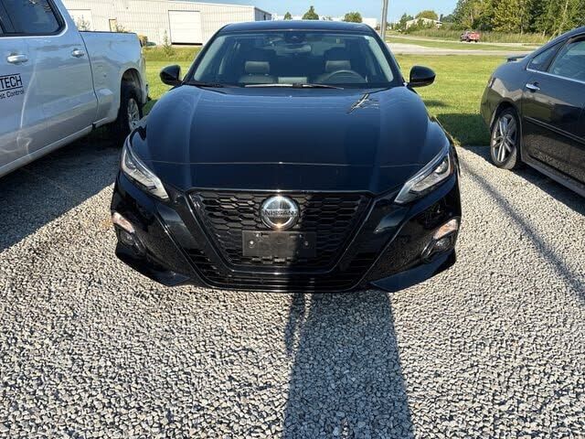 2022 NISSAN Altima
