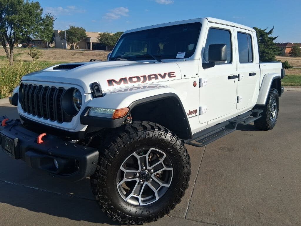 2024 JEEP Gladiator