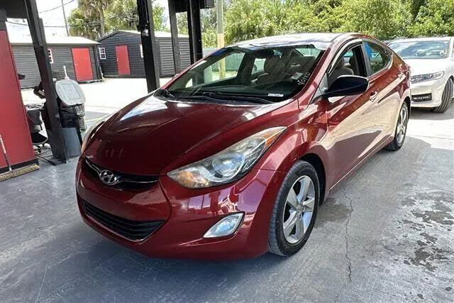 2012 HYUNDAI Elantra