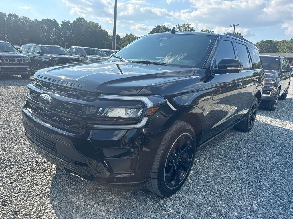 2022 FORD Expedition