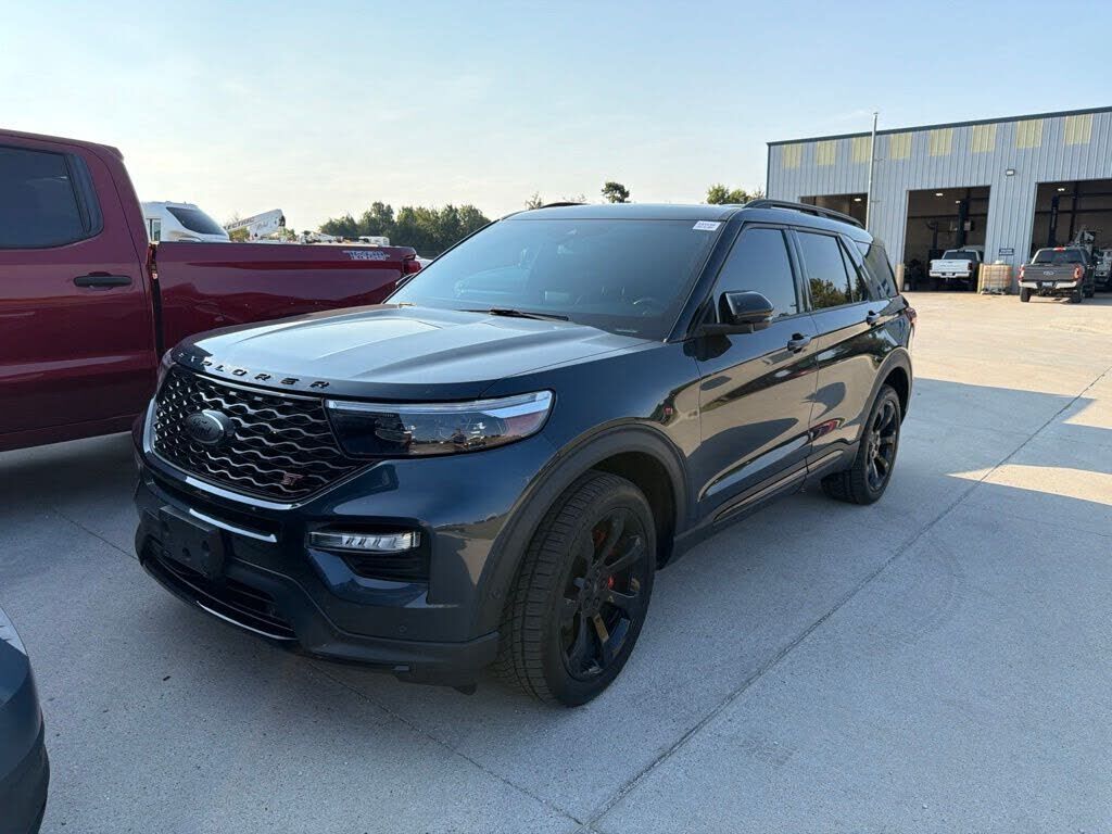 2022 FORD Explorer