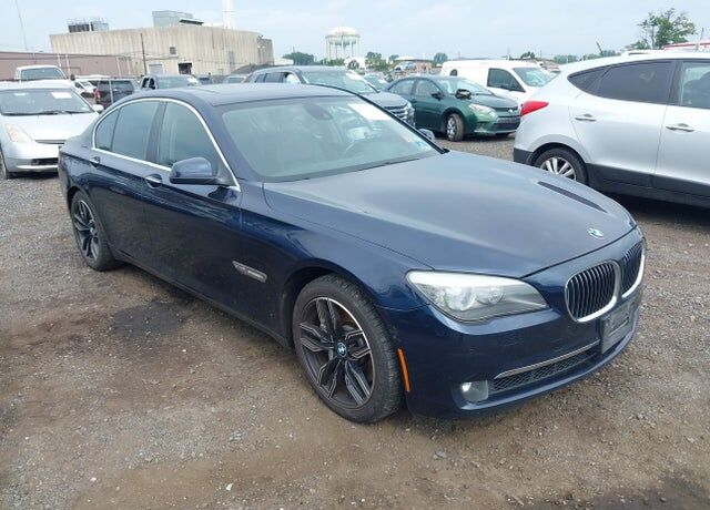 2012 BMW 7 Series