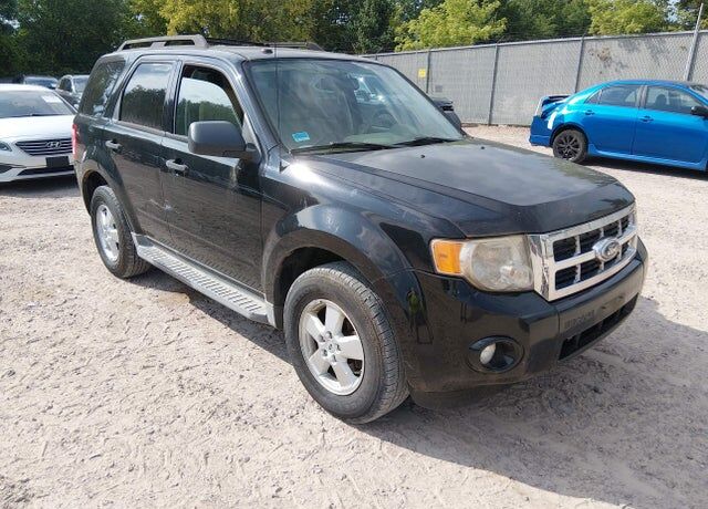 2010 FORD Escape