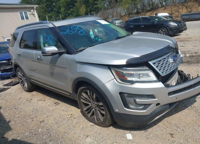 2016 FORD Explorer