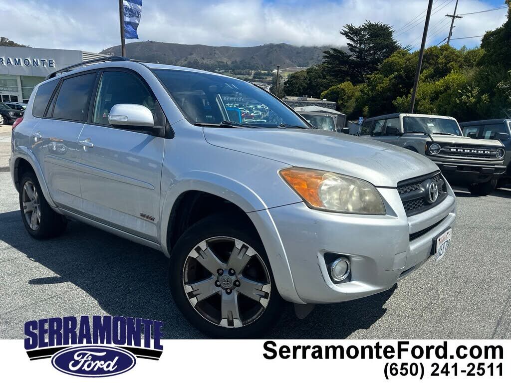 2011 TOYOTA RAV4