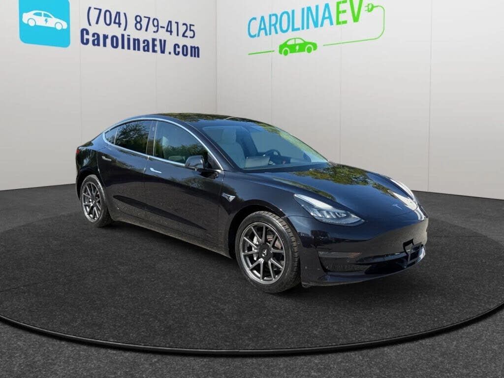 2018 TESLA Model 3