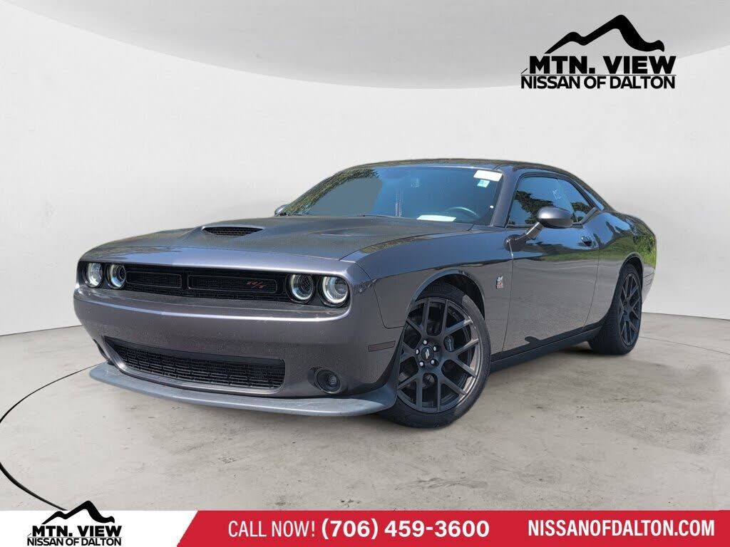 2019 DODGE Challenger