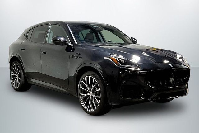 2026 MASERATI Grecale