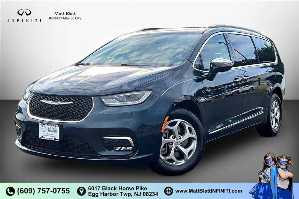 2022 CHRYSLER Pacifica