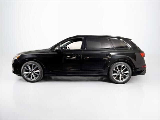 2023 Audi SQ7