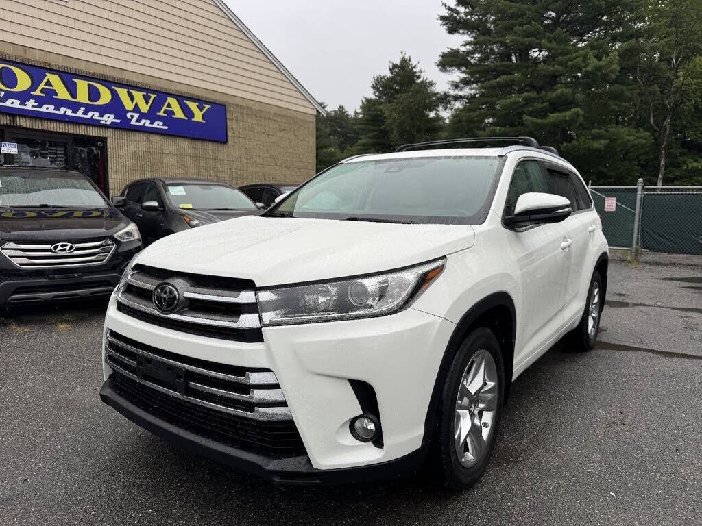 2018 TOYOTA Highlander