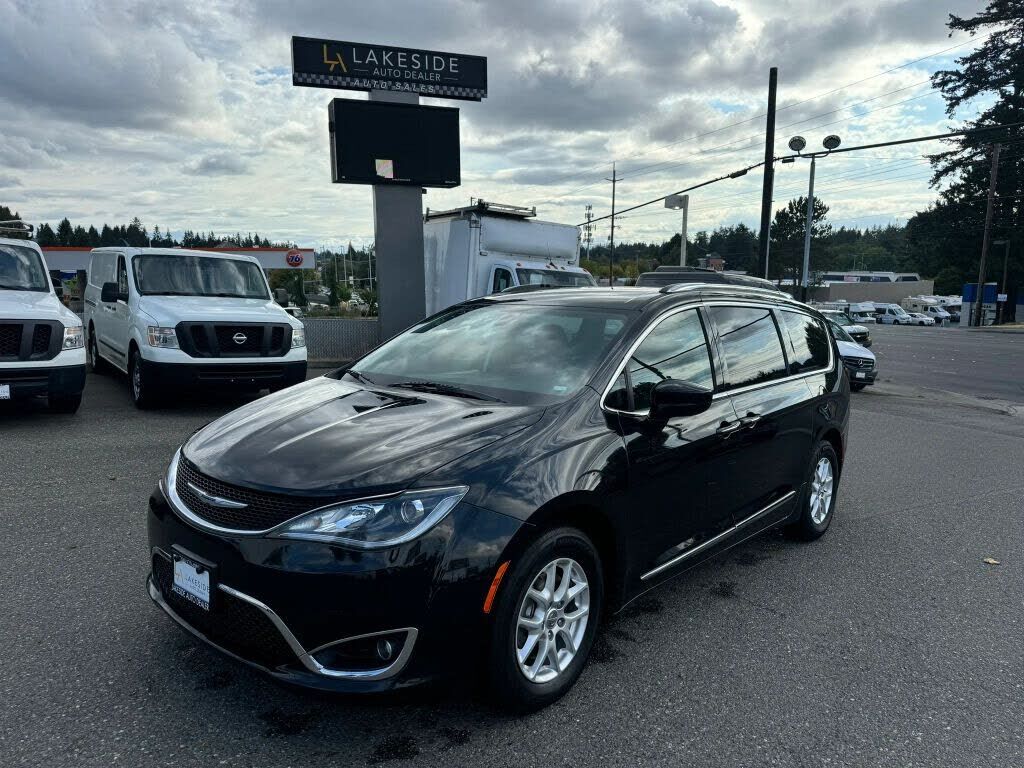2020 CHRYSLER Pacifica