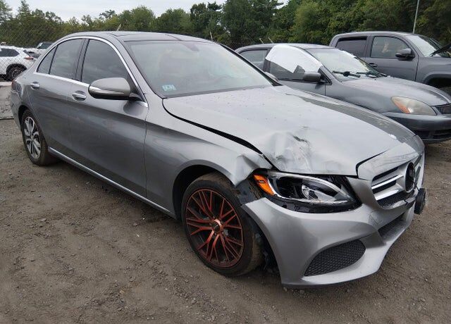 2015 MERCEDES-BENZ C-Class