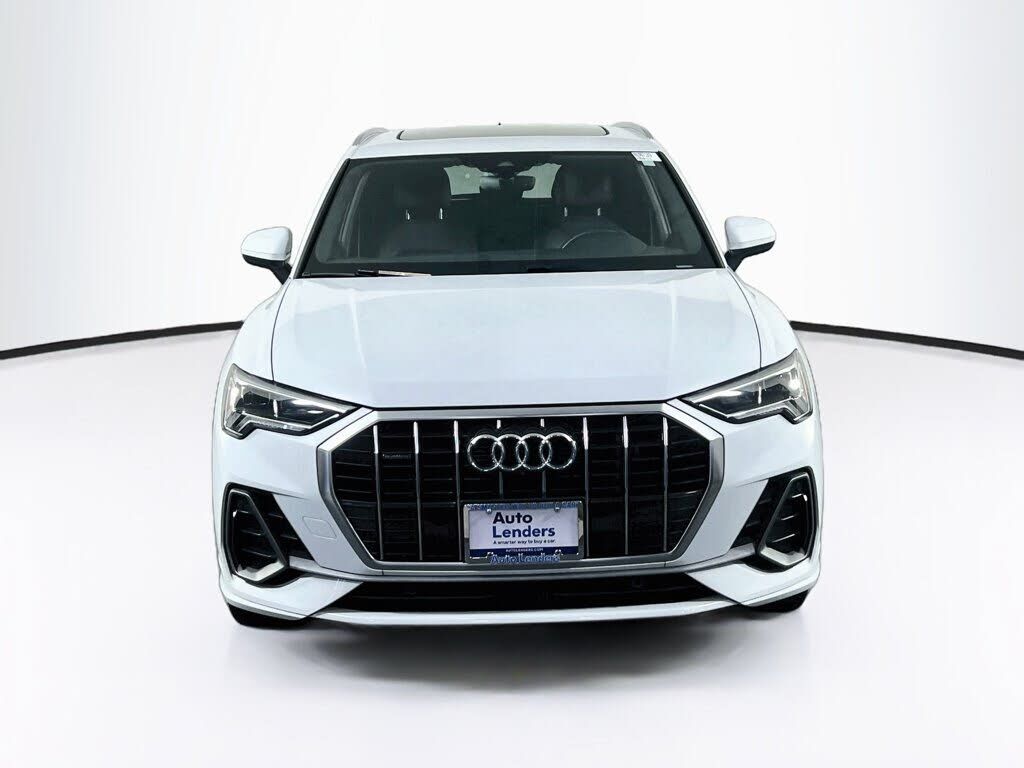 2022 Audi Q3