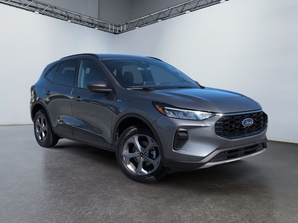 2025 FORD Escape