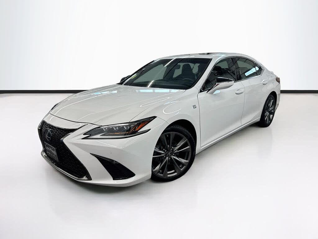 2019 LEXUS ES