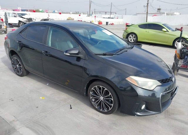 2016 TOYOTA Corolla