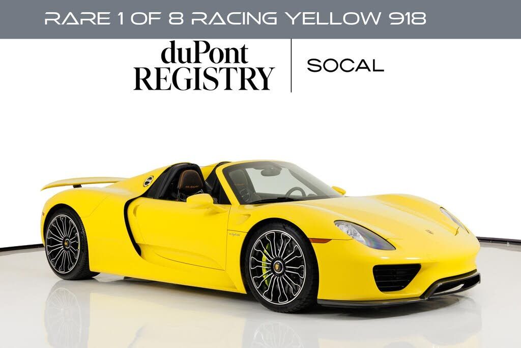2015 PORSCHE 918