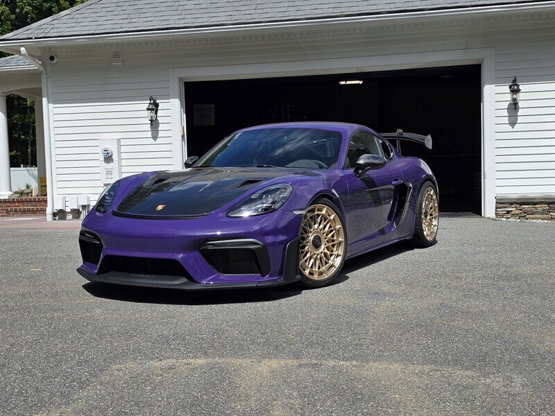 2025 PORSCHE 718