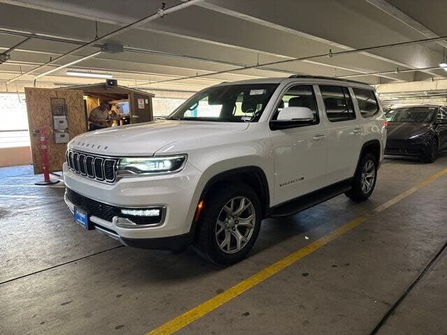 2022 JEEP Wagoneer