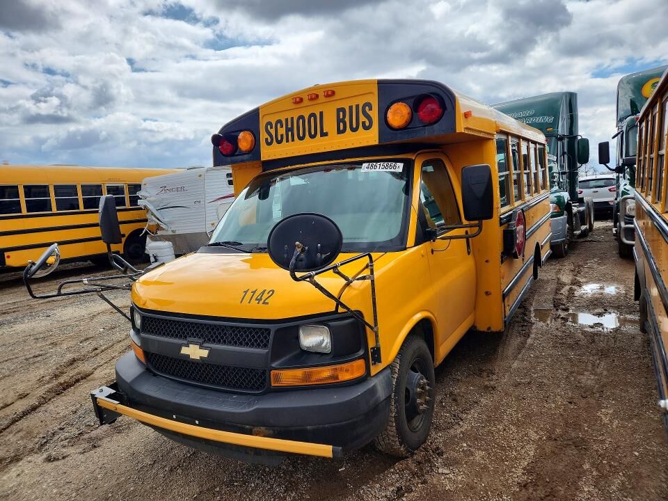 2011 CHEVROLET Express
