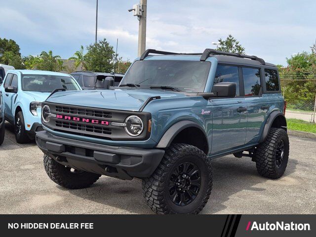 2022 FORD Bronco