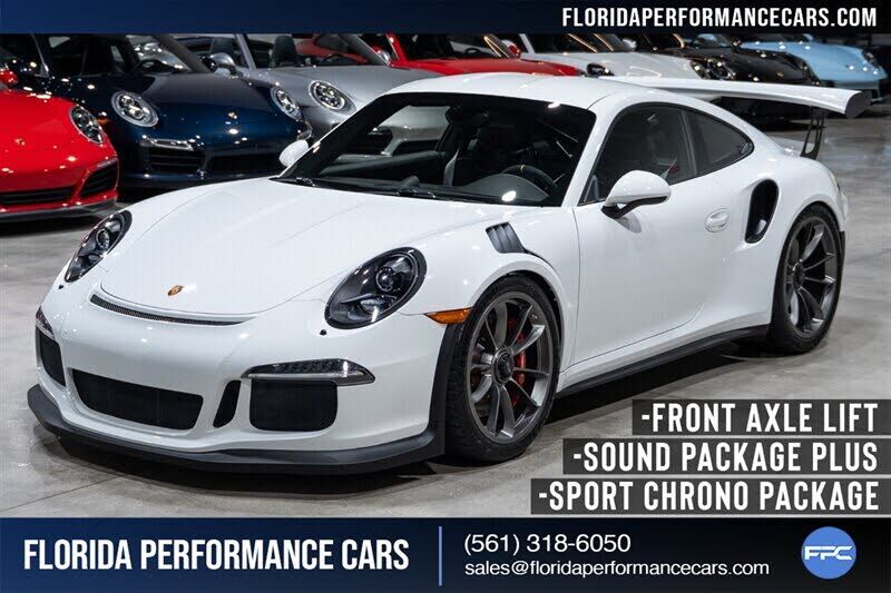 2016 PORSCHE 911